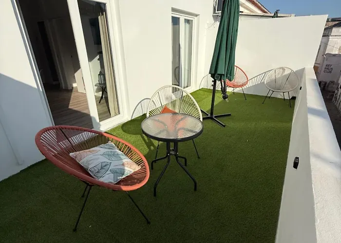 Camilas Place 2 * Bicas