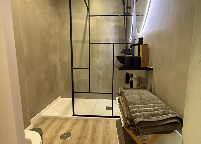 Camilas Place 2 Apartman Bicas